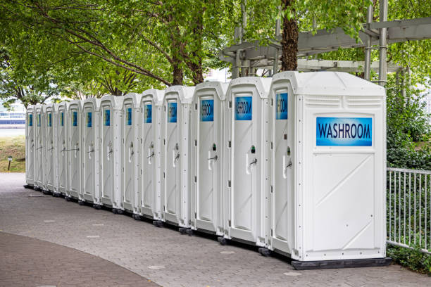 Best Portable bathroom rental  in Lasalle, IL