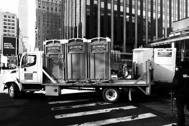 Professional porta potty rental in Lasalle, IL
